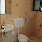 梅尔特米宾馆 *