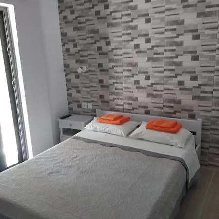 Meltemi Apartment Vourkárion