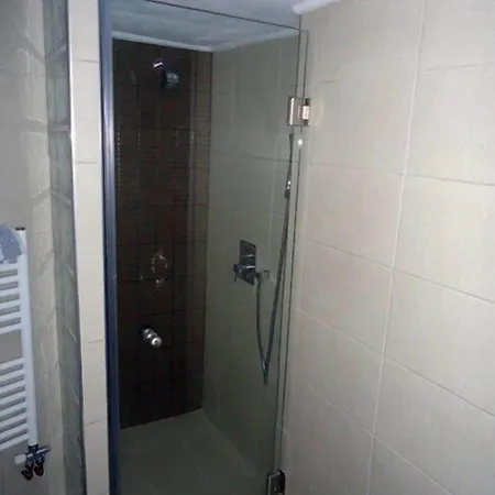 Meltemi * Vourkárion